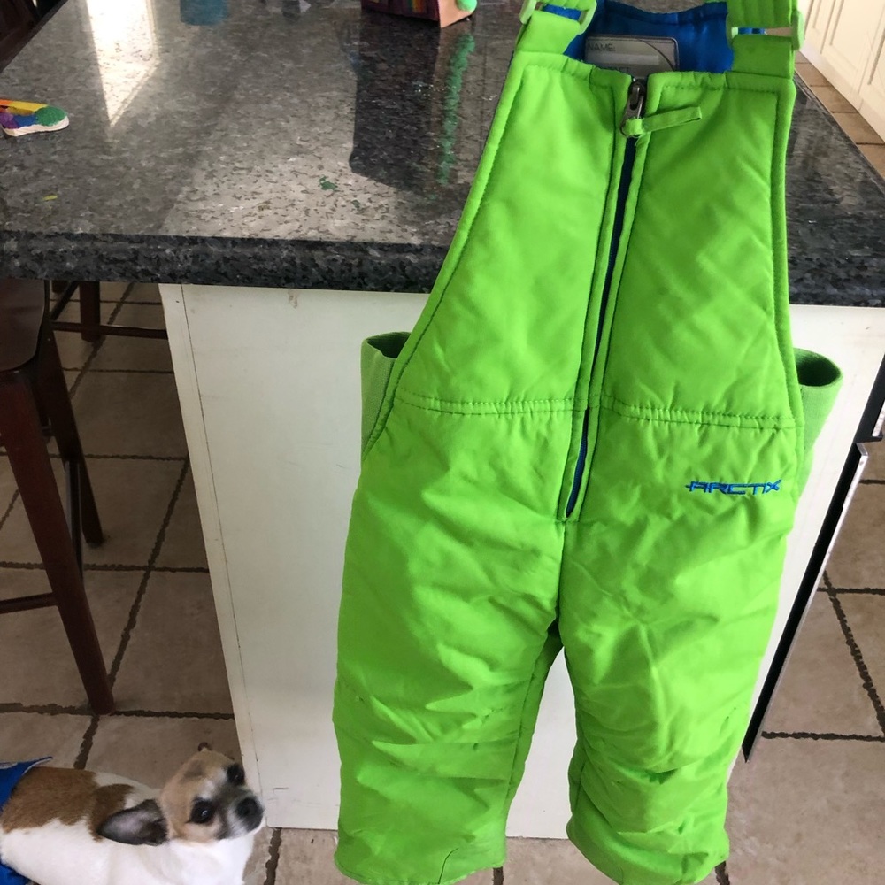 Snow bib for boys!